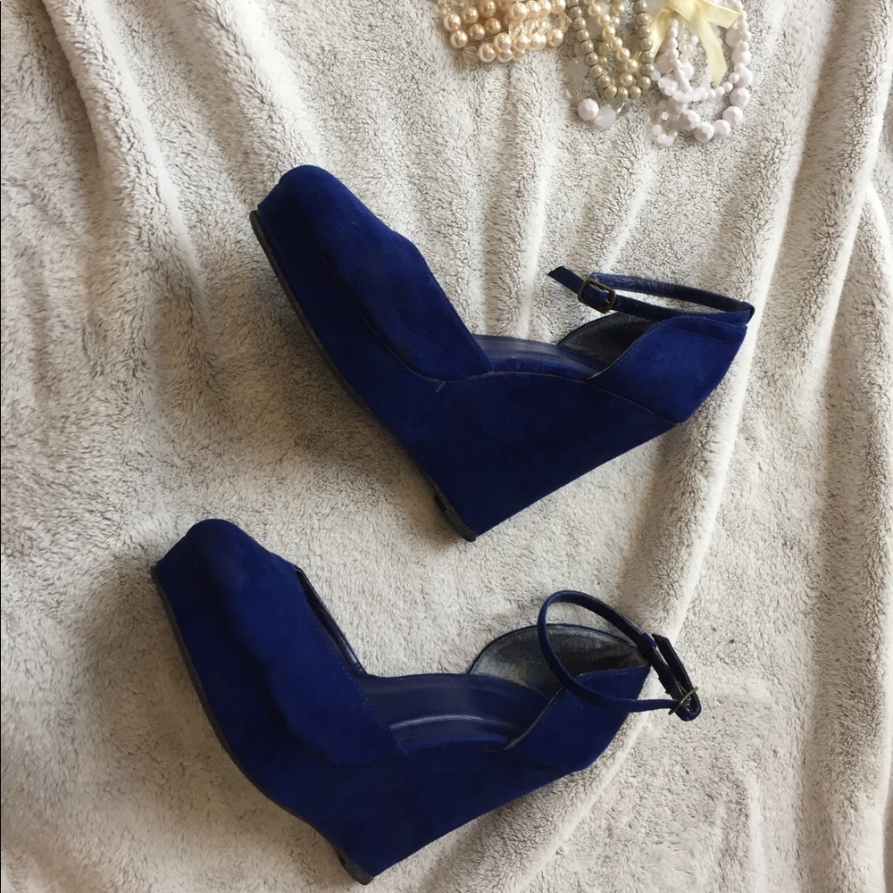 H&M blue suede platforms